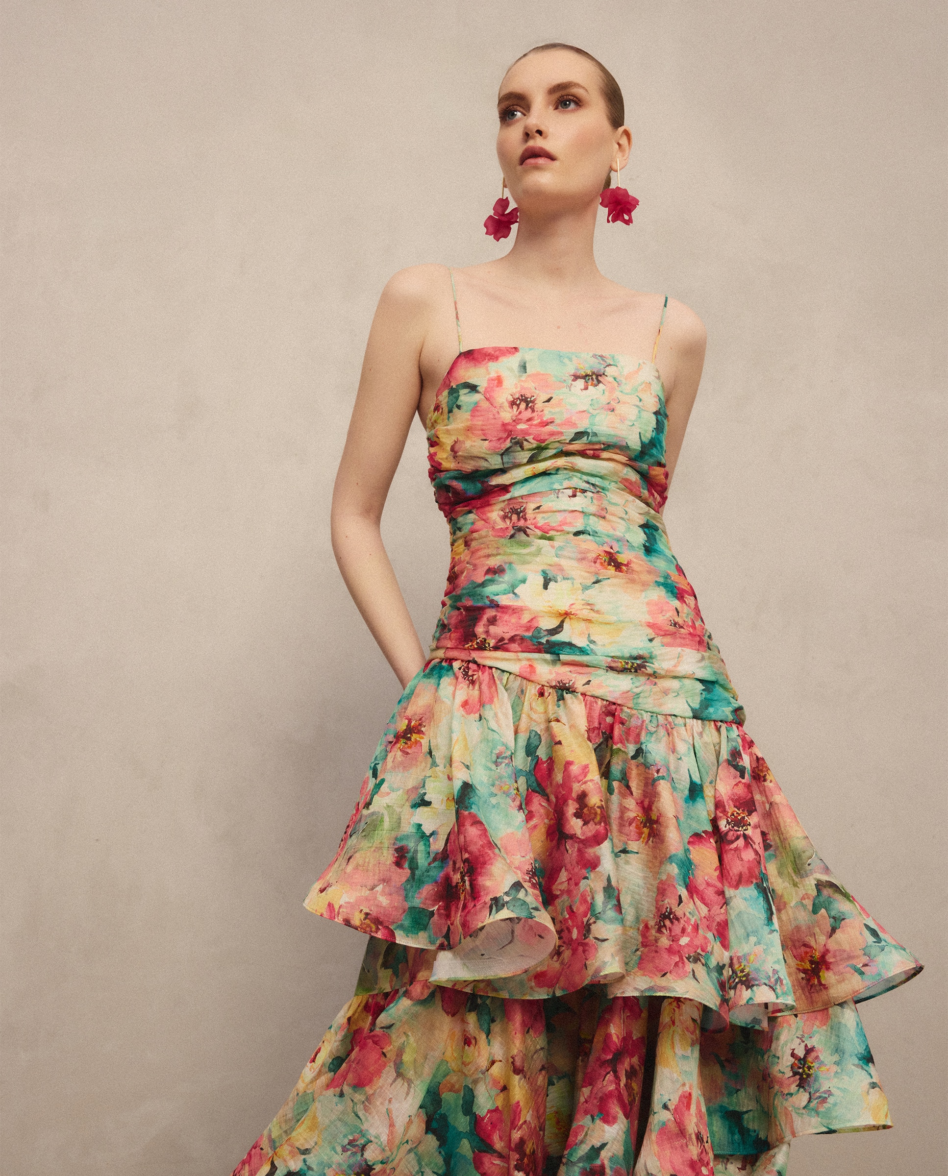 Vestido Comprido em Chiffon com Folhos Verde-2