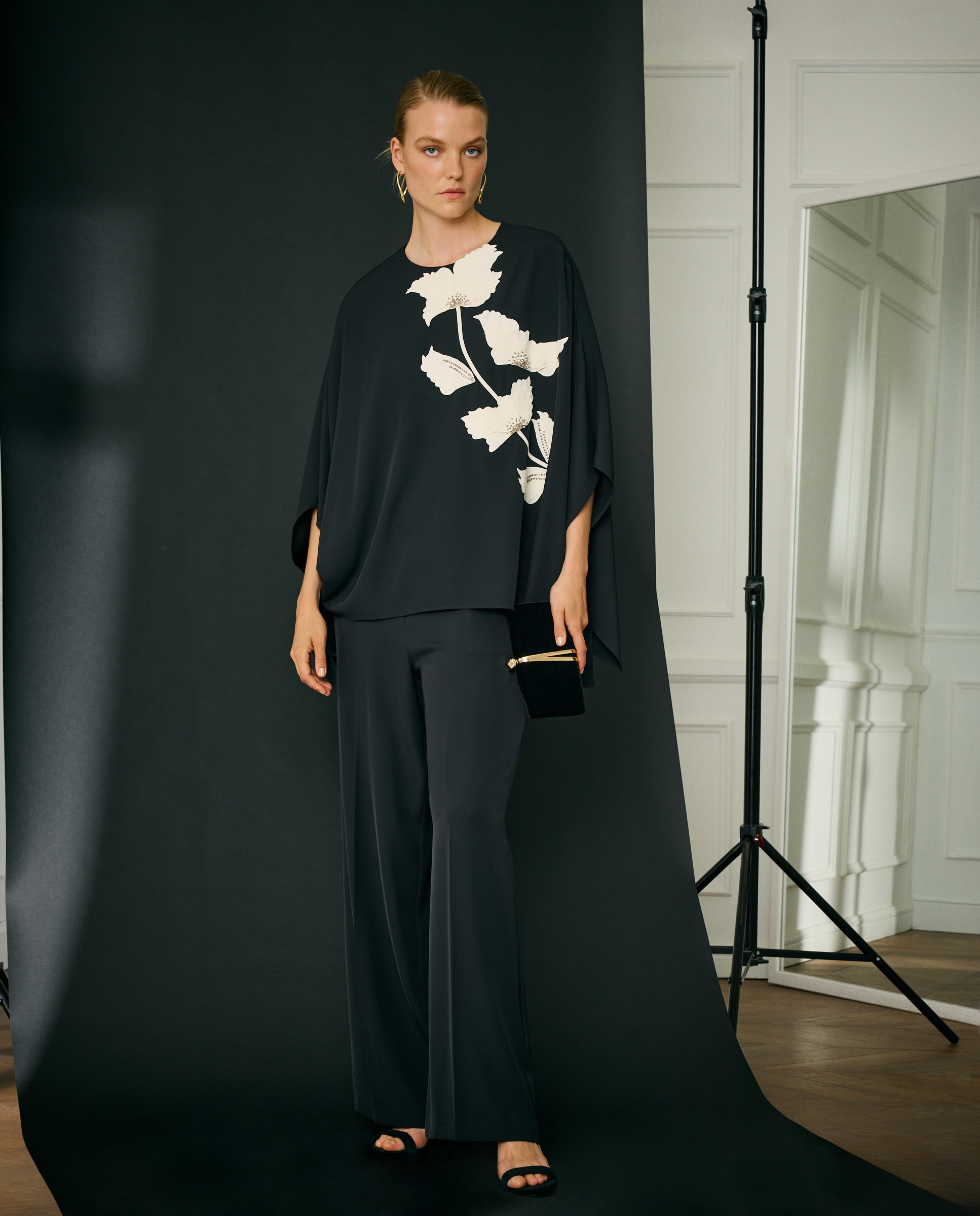 Conjunto de Duas Peças com Manga 3/4 Preto-1