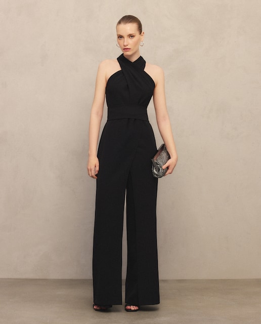 Mono de mujer halter y sobrefalda