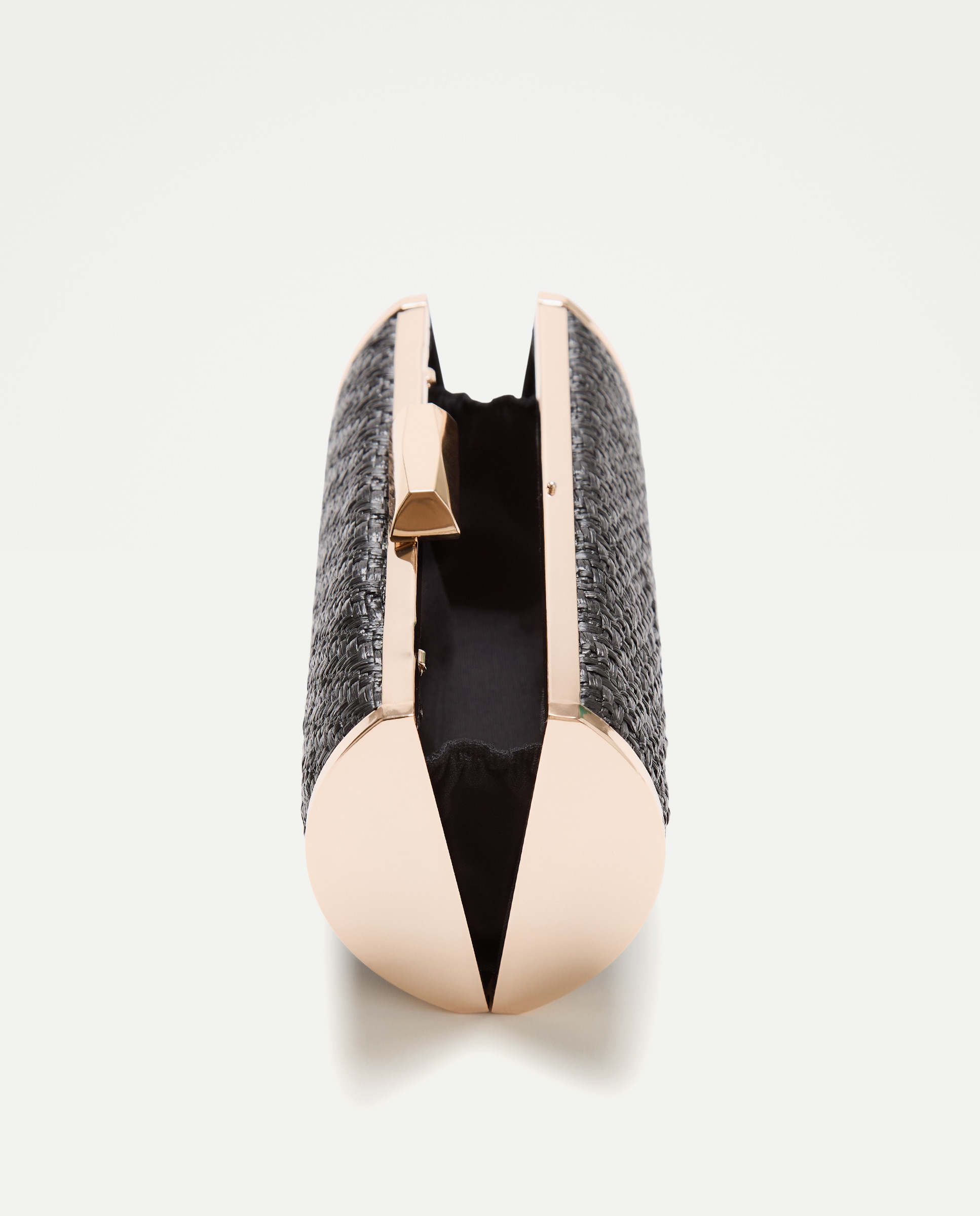 Mala Clutch de Ráfia em Forma de Cilindro Preto-5