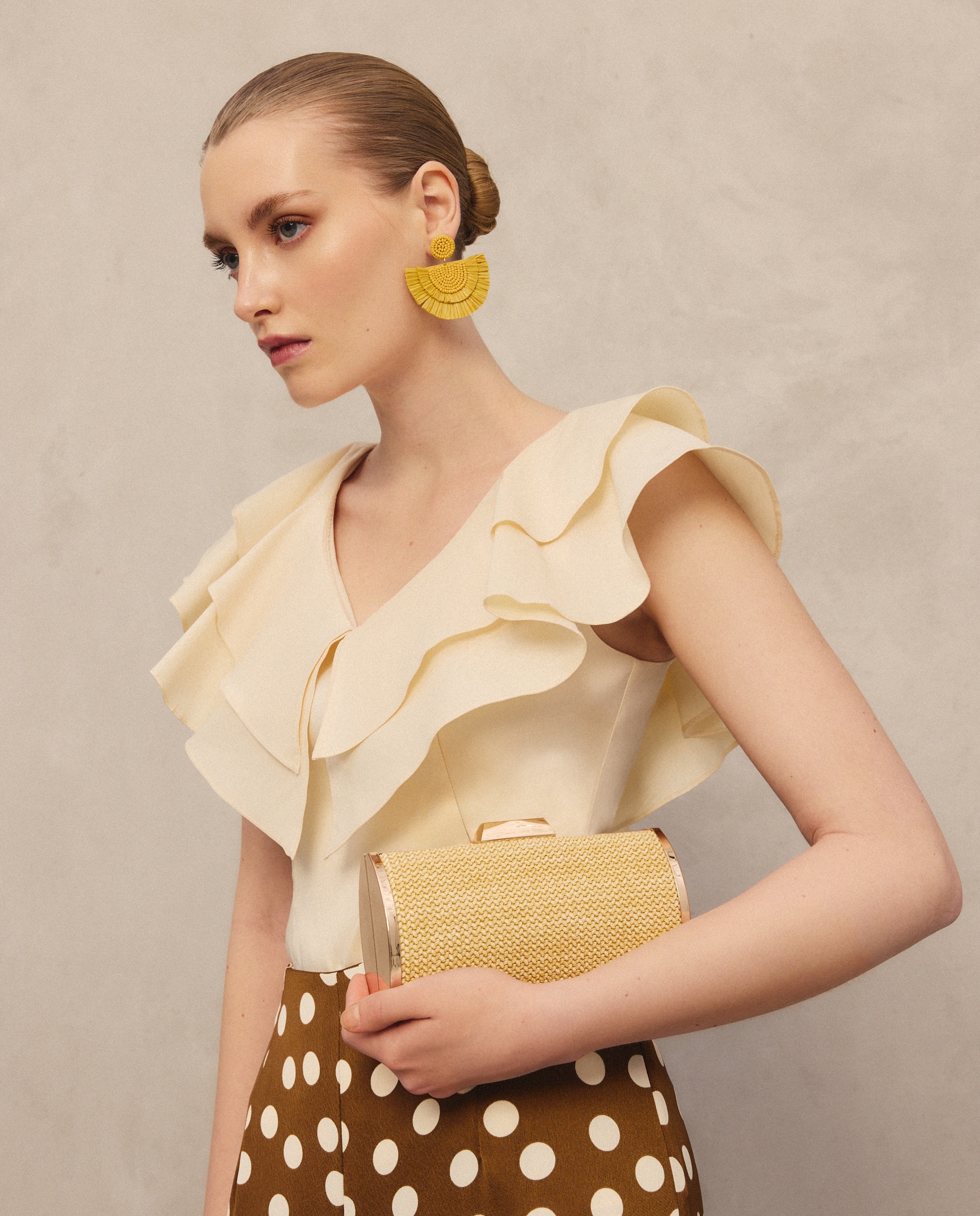 Mala Clutch de Ráfia em Forma de Cilindro 120 Cru-7