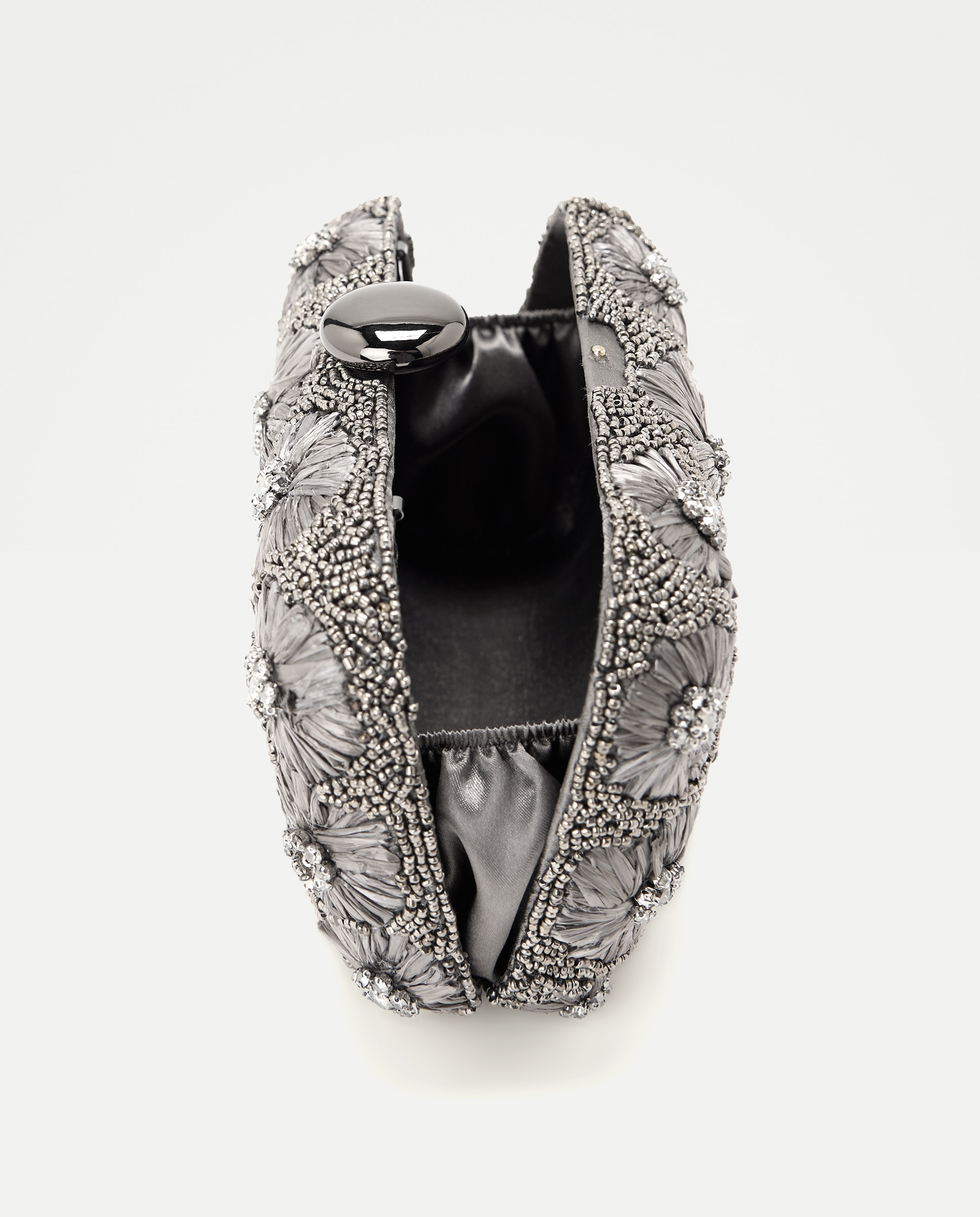 Mala Clutch de Ráfia e Pedraria com Forma de Flores Prateado envelhecido-5
