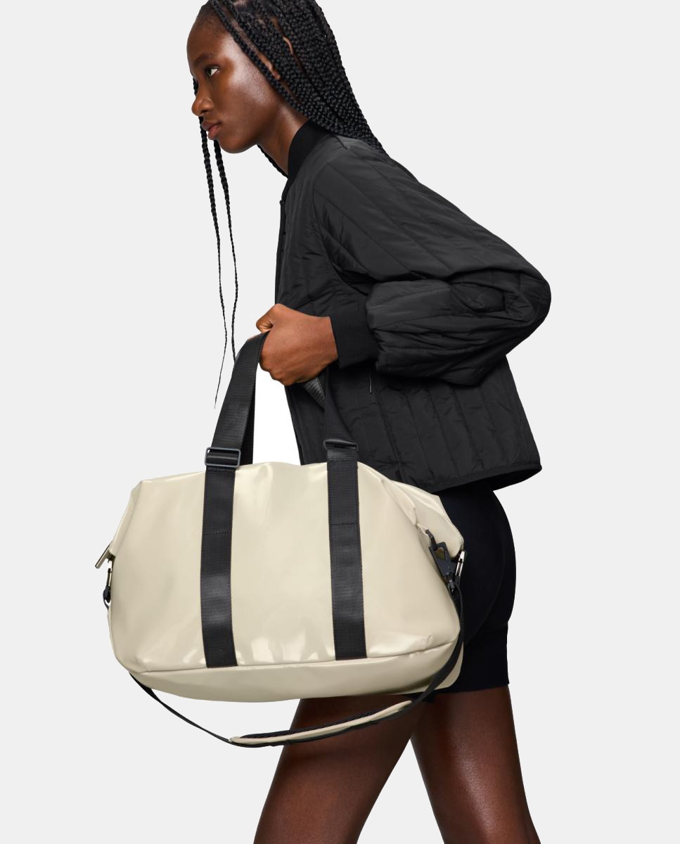 Imagen 5 de Bolsa de viaje pequeña - Rains - Negro Crema