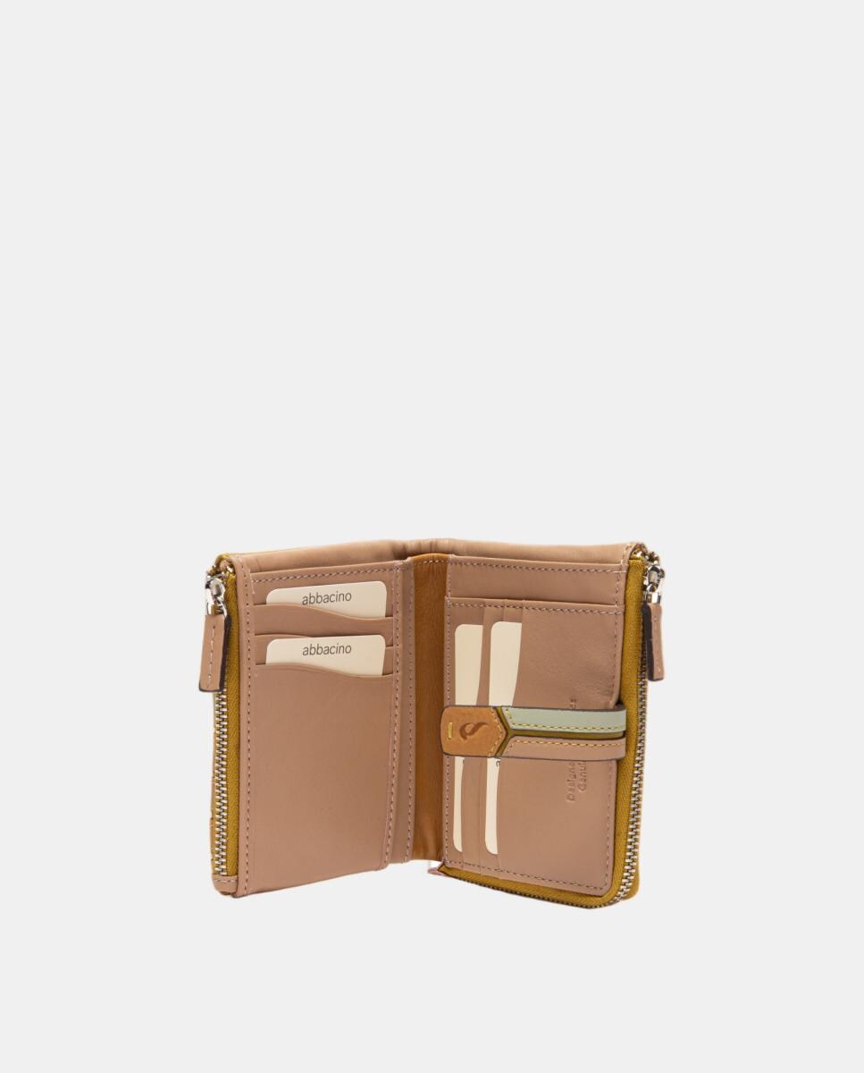 Carteira Pequena em Pele com Patch Verde-5