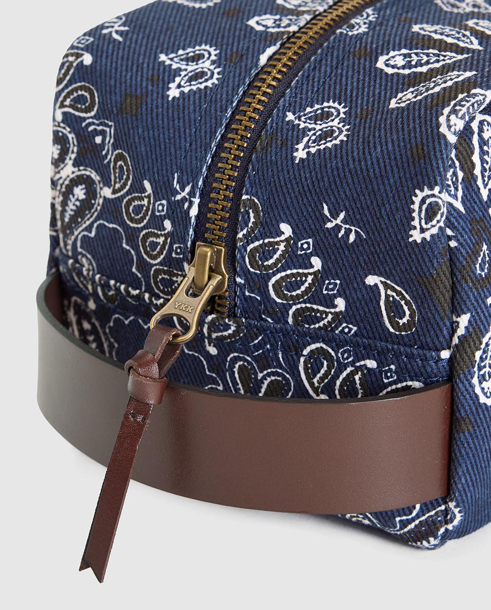 Nécessaire com Estampado Azul-3