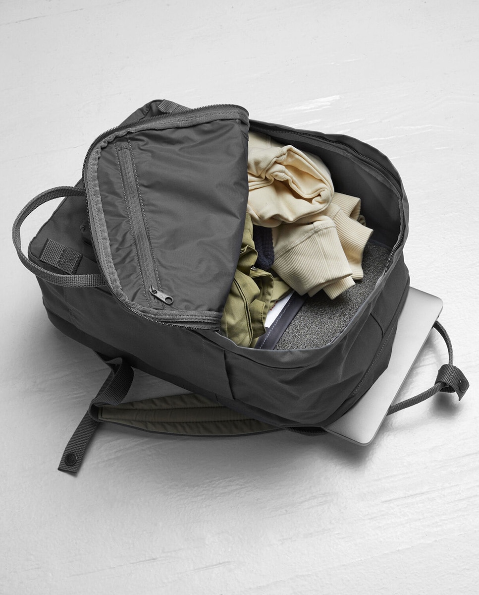 Kånken Laptop 15" - Fjällräven - Gris oscuro Gris oscuro-5