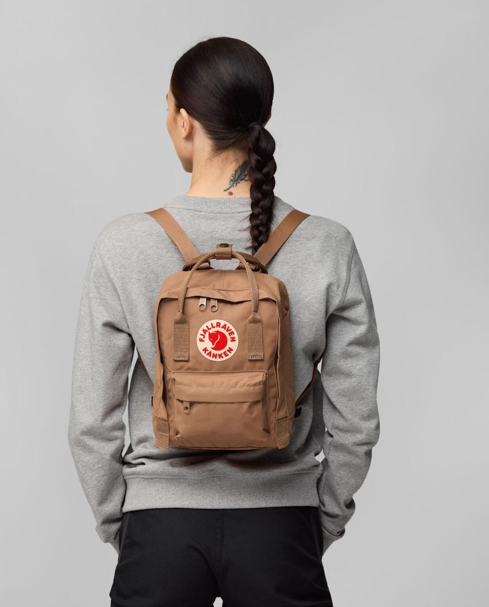 Mochila unissexo Kånken Mini de vinil com remendo à frente Verde-2