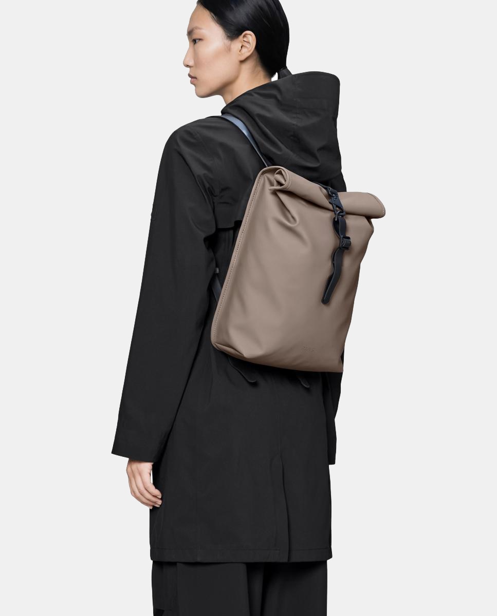 Mochila Impermeável Rolltop Rucksack Mini Castanho-4