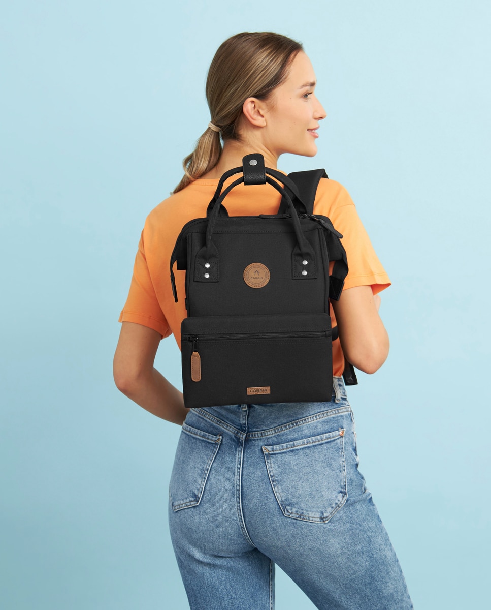 Mochila Berlin Small Repelente à Água - Preto Preto-14