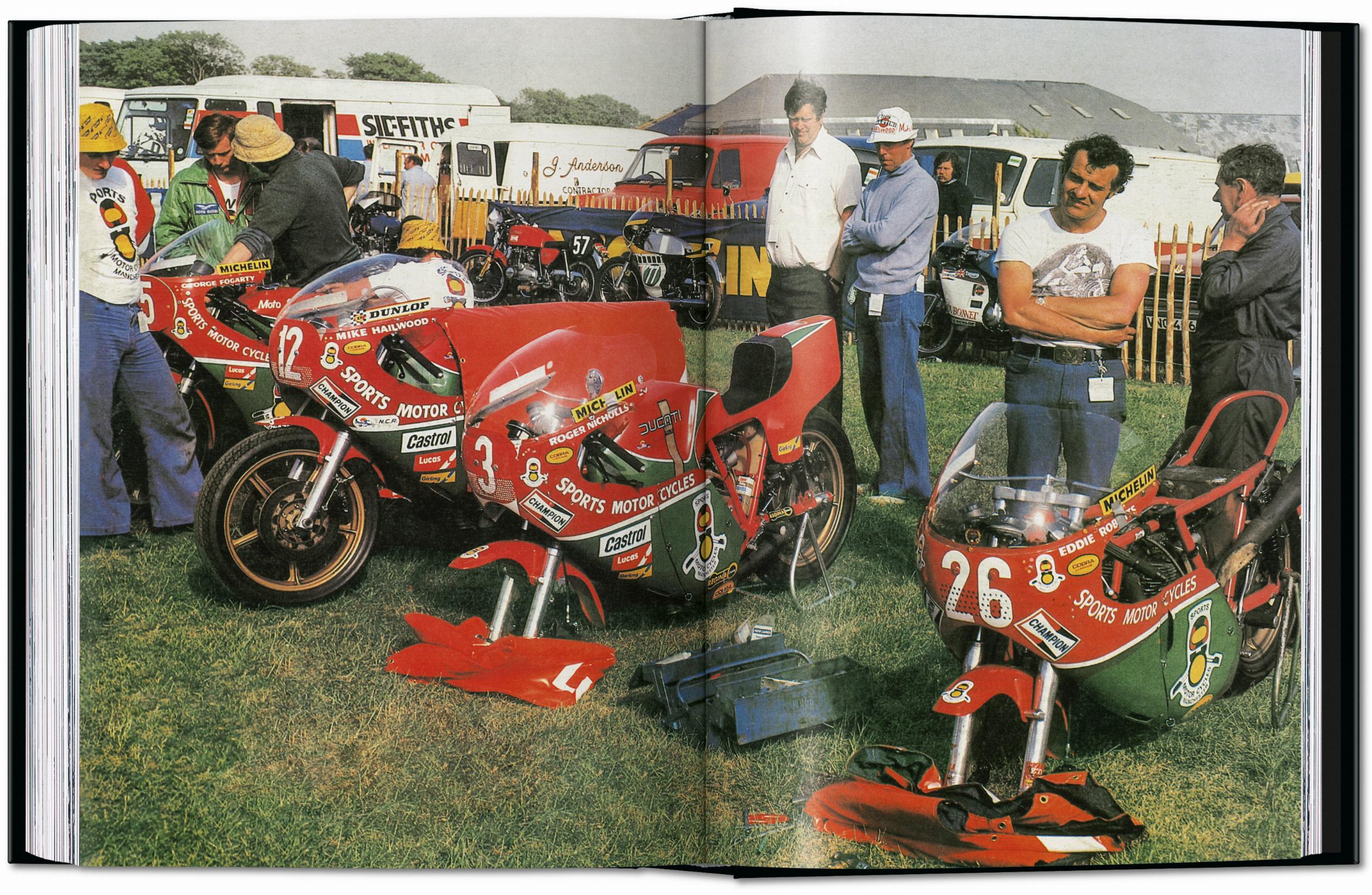 Motorcycles. 45th Ed. (Capa dura) 3