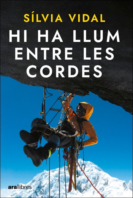 Imagem 0 de Hi ha llum entre les cordes (Capa mole com abas)
