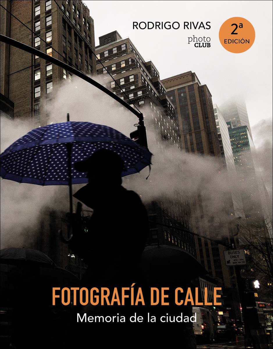 Fotografía de calle. Memoria de la ciudad (Capa mole com abas) 1