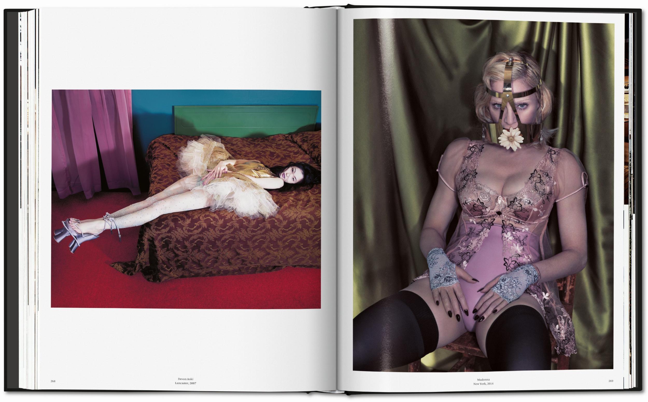 Mert Alas and Marcus Piggott (Capa dura) 8