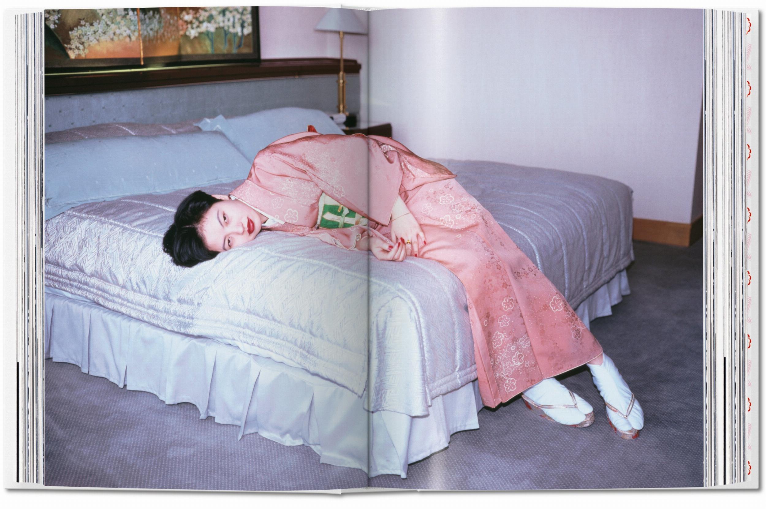 Araki. 45th Ed. (Capa dura) 5