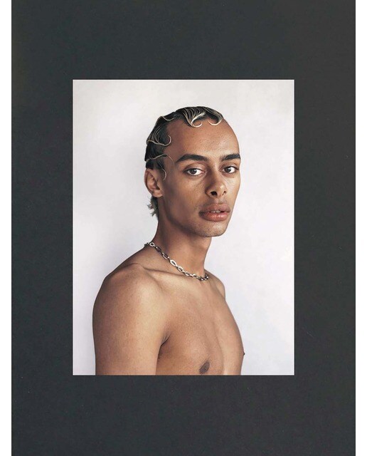 Pieter hugo. Solus, vol. I.: Concerning atypical beauty and youth (Capa mole) 1