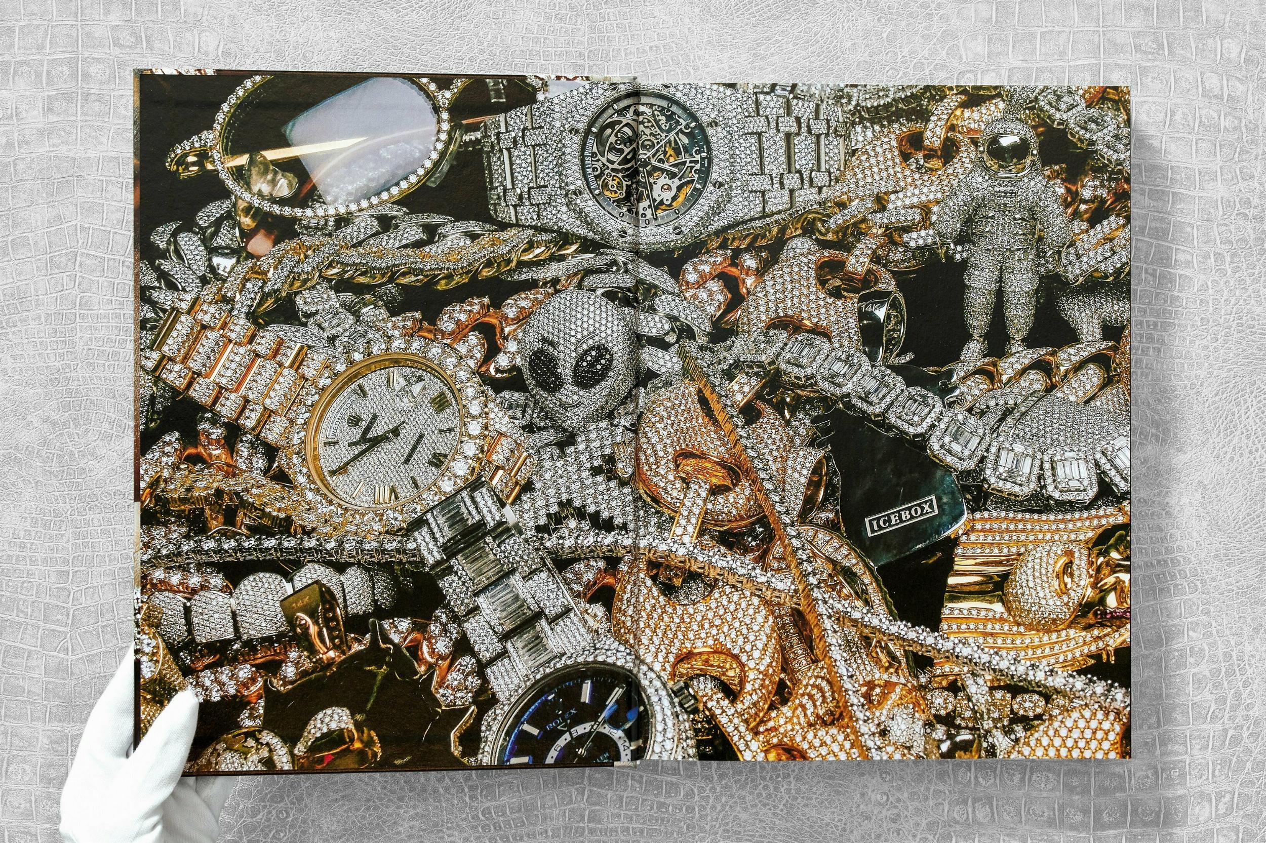 Ice Cold. A Hip-Hop Jewelry History (Capa dura) 15