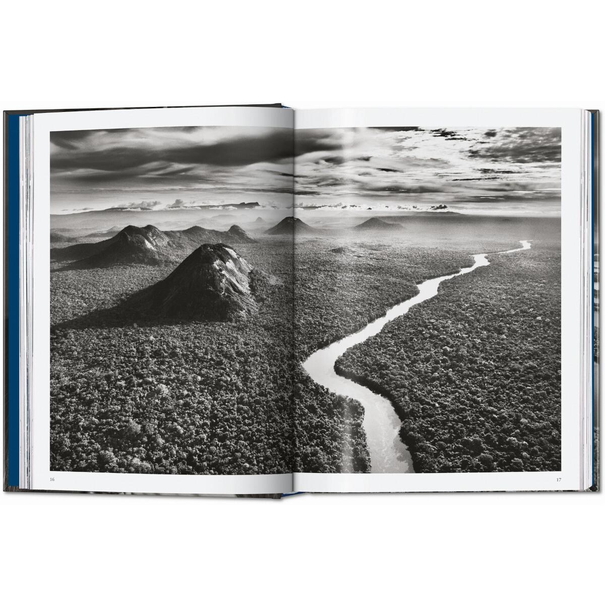 Sebastião Salgado. Amazônia. 45th Ed. (Capa dura) 9