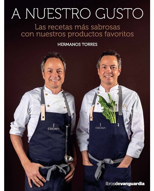 A nuestro gusto: Las recetas más sabrosas con nuestros productos favoritos (Capa mole com abas) 1