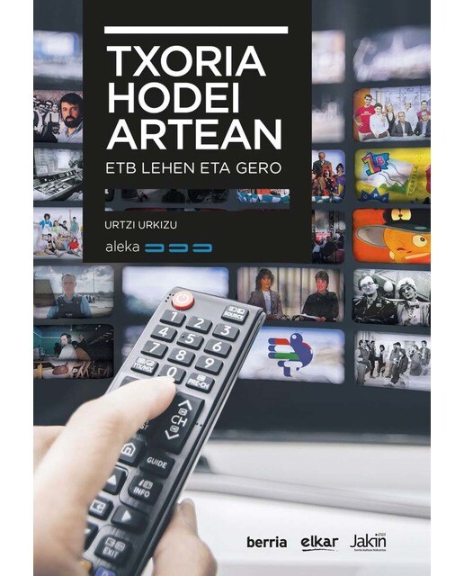 Txoria hodei artean (Capa mole) 1
