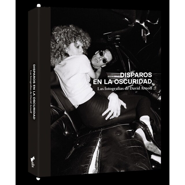 Imagem 0 de DISPAROS EN LA OSCURIDAD: Las fotografías de David Arnoff