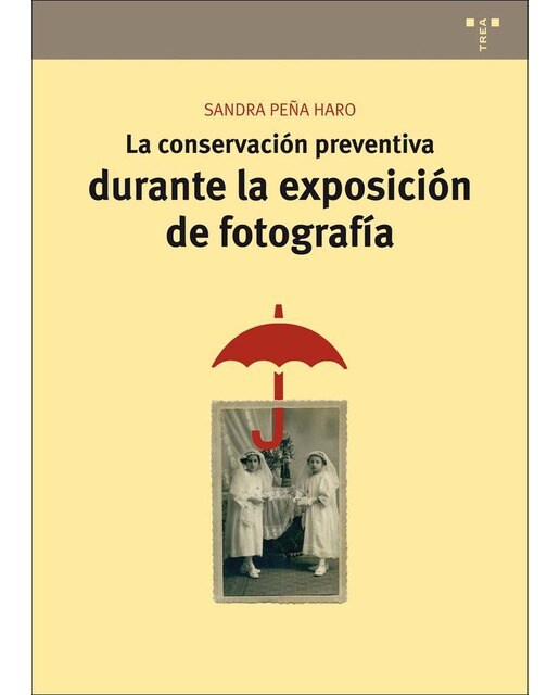 La conservación preventiva durante la exposición de fotografía (Capa mole com abas) 1