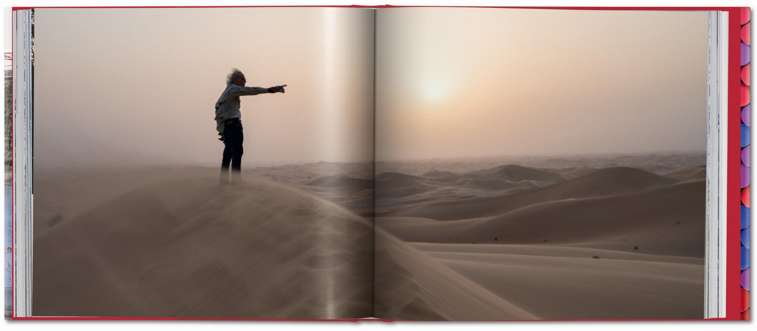 Christo and Jeanne-Claude. Barrels and The Mastaba 1958&2018 (Capa dura) 4