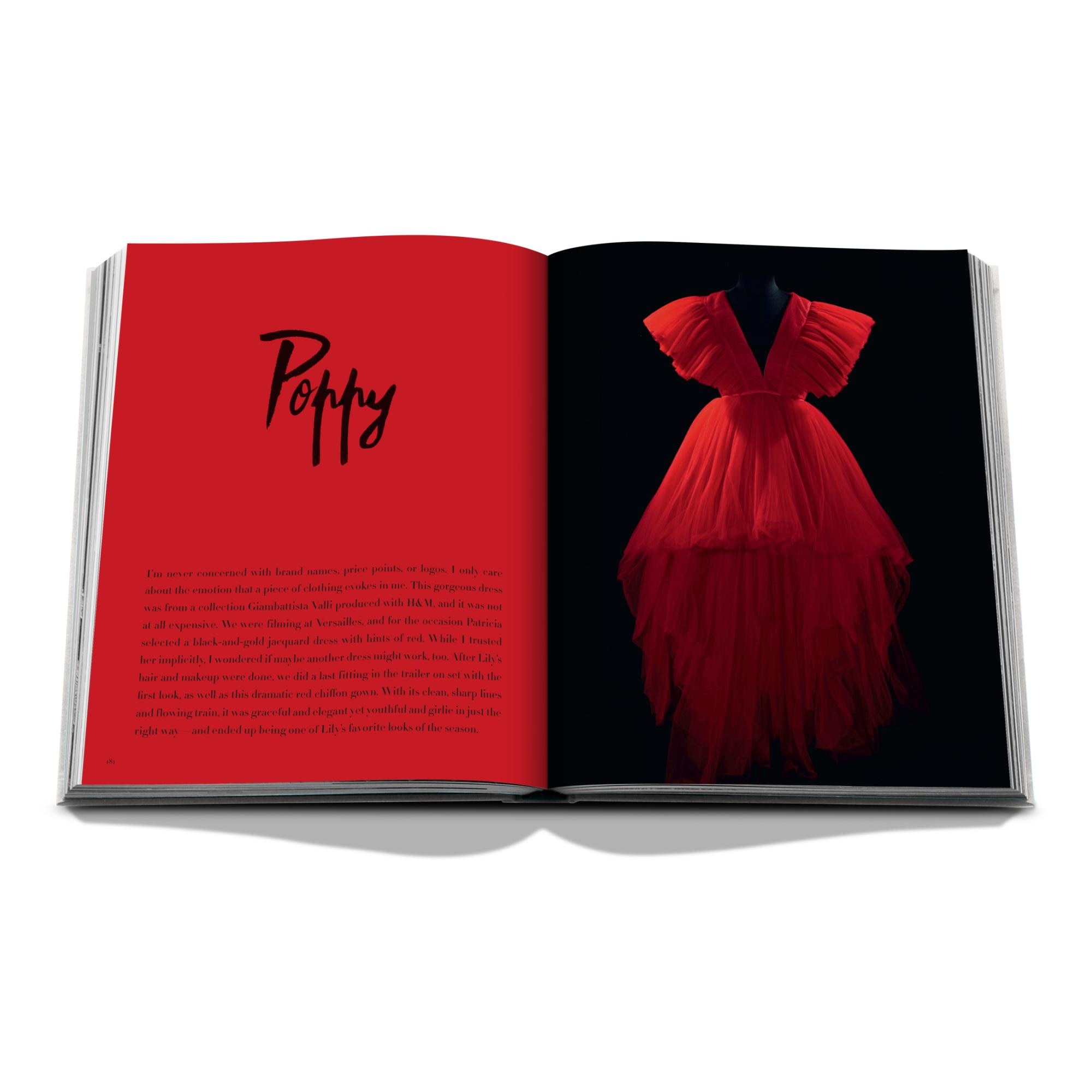 Emily in paris: the fashion guide classic collecti 15