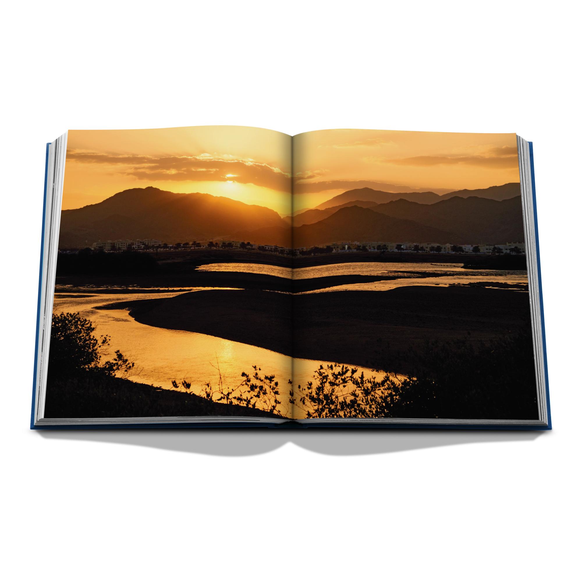 Sharjah: the capital of culture classiccollection 12