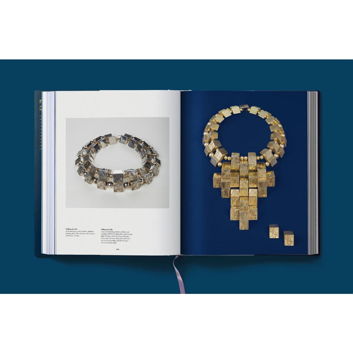 Costume Jewelry (Capa dura) 3