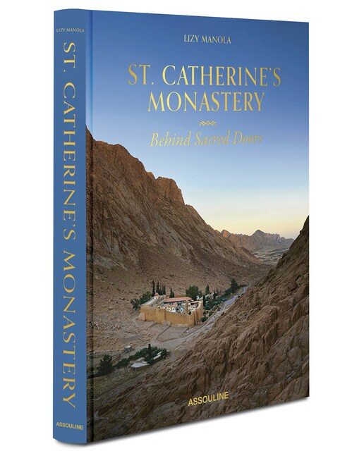 Imagem 0 de St.Catherine's monastery, behind sacred doors