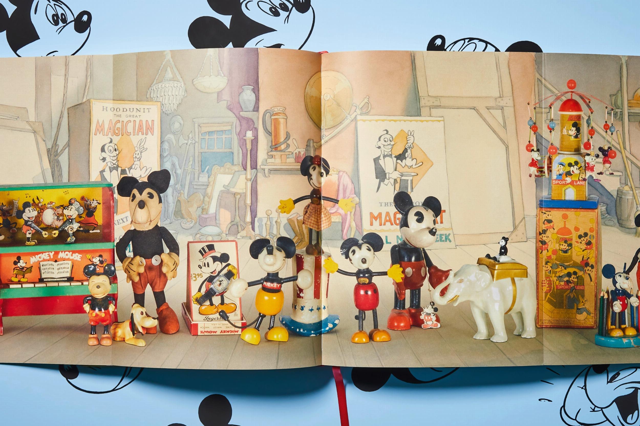 Walt Disney's Mickey Mouse. The Ultimate History (Capa dura) 13