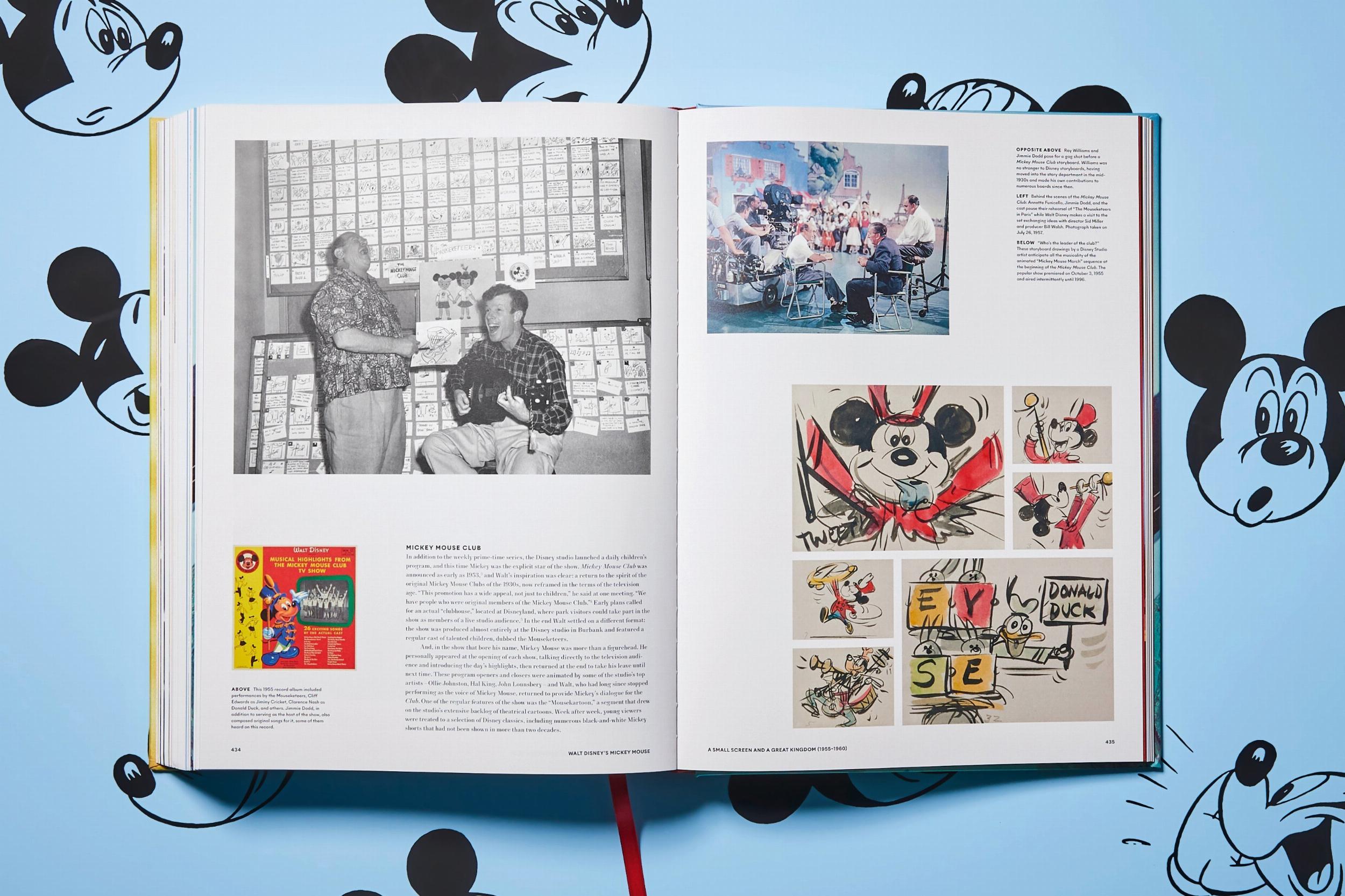 Walt Disney's Mickey Mouse. The Ultimate History (Capa dura) 20