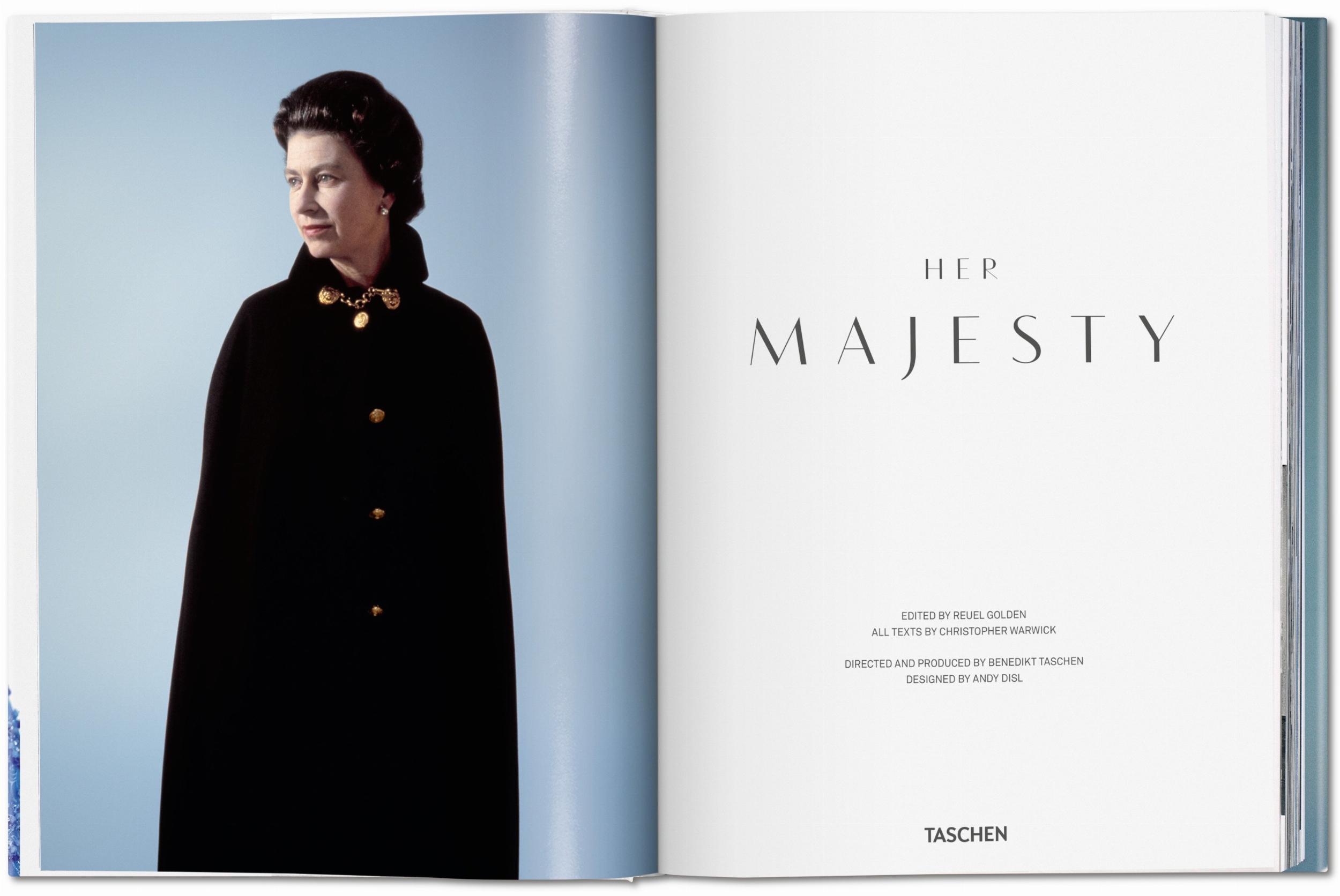 Her Majesty. A Photographic History 1926&2022 (Capa dura) 14
