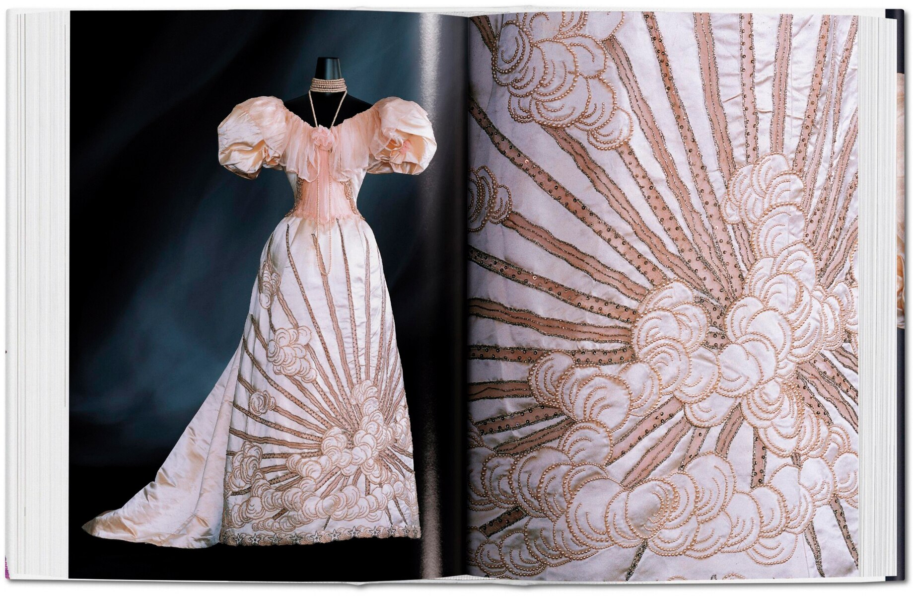 Fashion. Une histoire de la mode du XVIIIe au XXe siècle (Capa dura) 2
