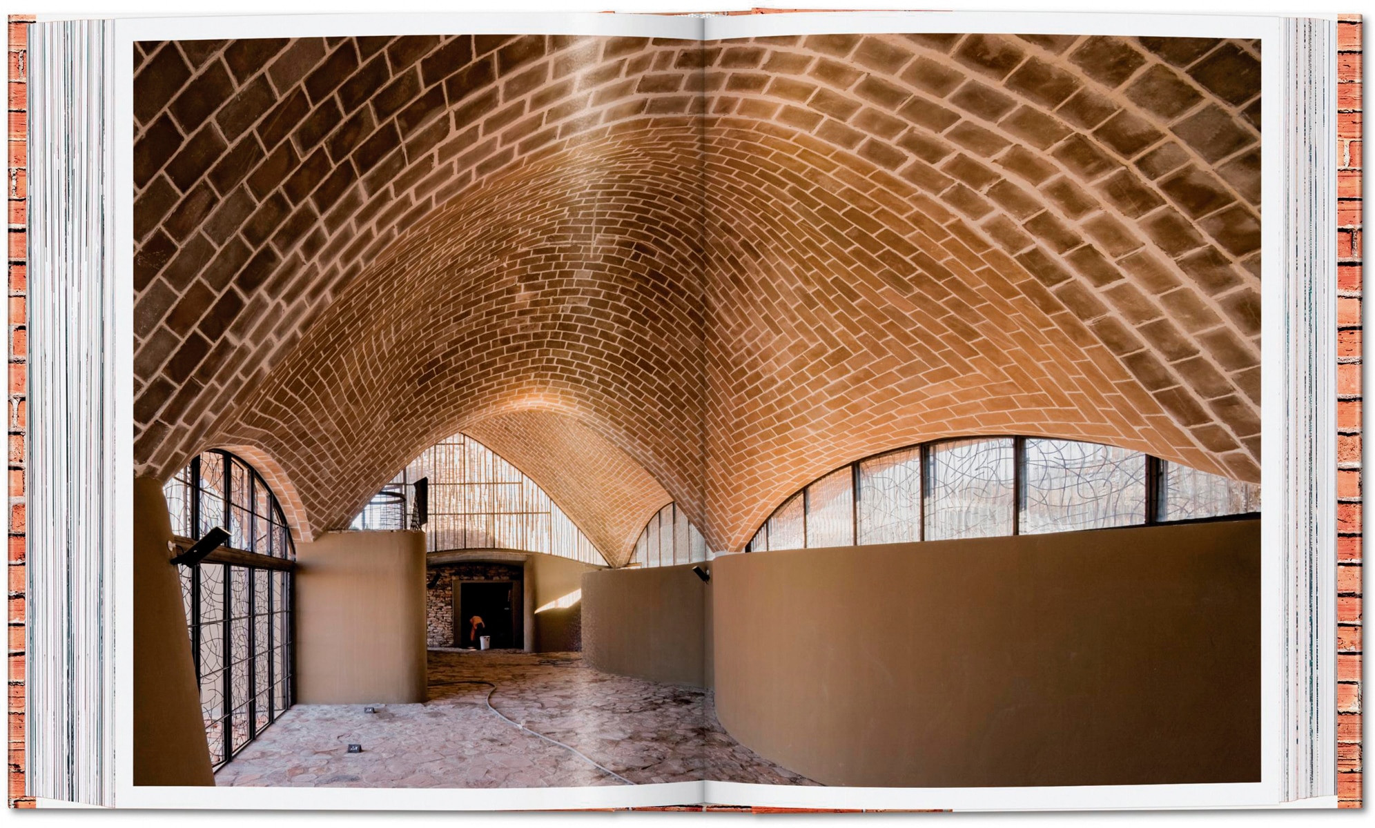 Contemporary Brick Buildings (Capa dura) 10