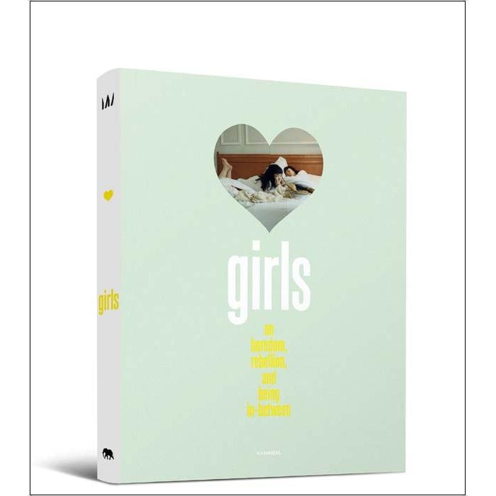 Imagem 0 de Girls on boredom, rebellion, and being in-betwee