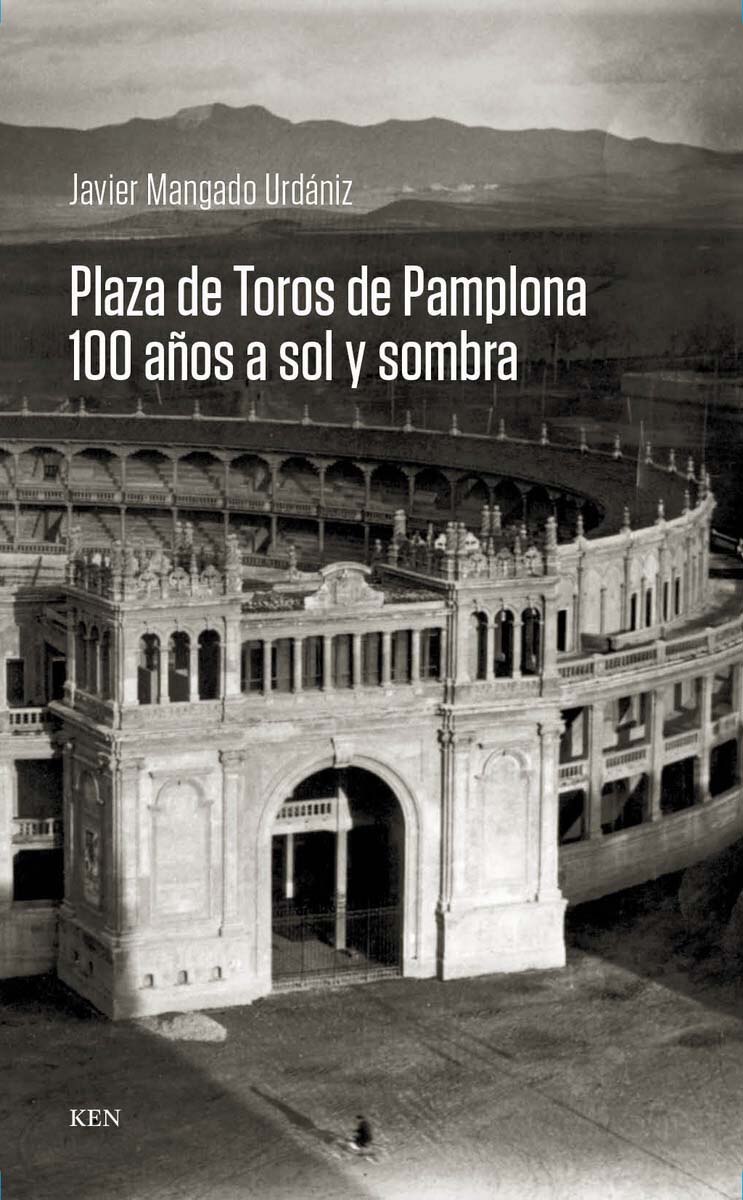 Imagem 0 de Plaza de toros de pamplona. 100 años a sol y sombr