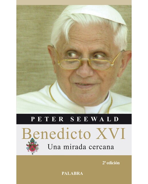 Benedicto XVI: Una mirada cercana (Capa mole com abas) 1