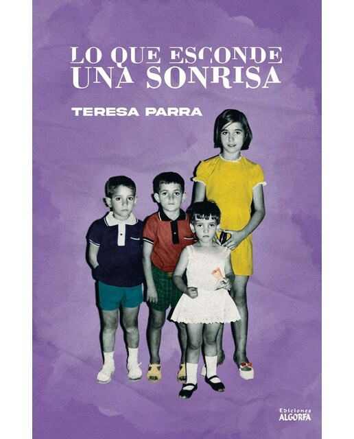 Lo que esconde una sonrisa (Capa mole com abas) 1