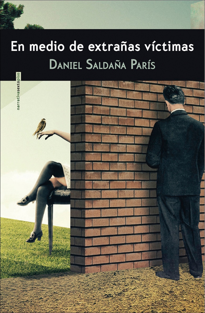 Imagem 0 de En Medio De Extrañas Víctimas