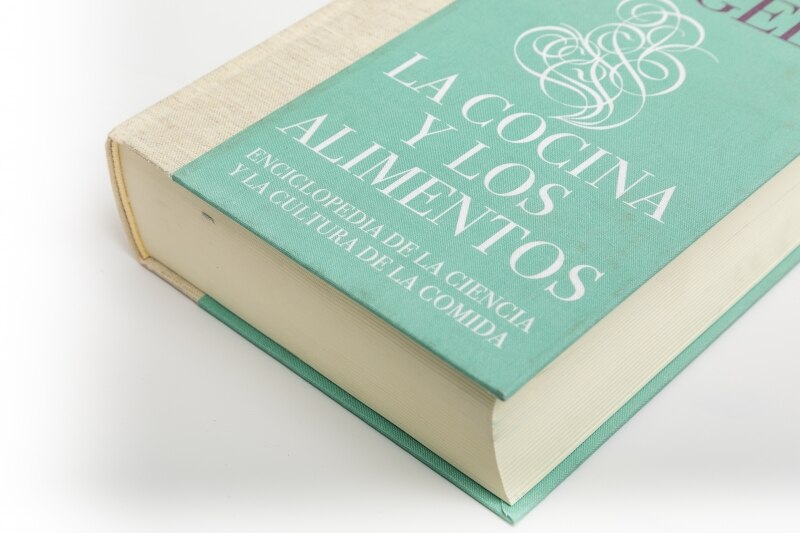 La cocina y los alimentos: Enciclopedia de la ciencia y la cultura de la comida (Tapa dura) 12