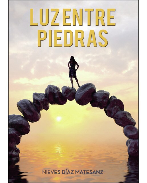 Luz entre piedras