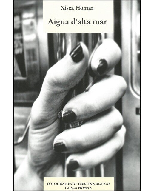 Imagen 0 de Aigua d'alta mar (Tapa blanda)