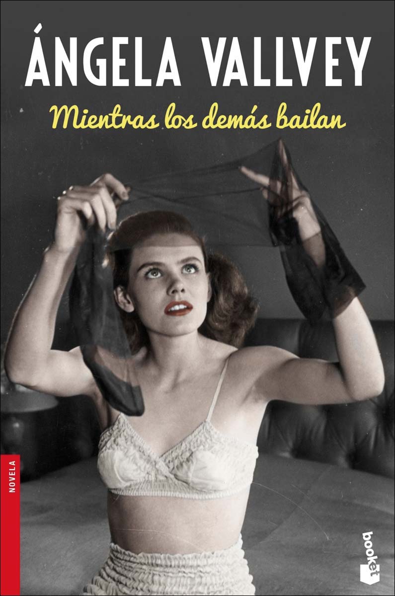Imagen 0 de Mientras los demás bailan (Bolsillo) (Tapa blanda)