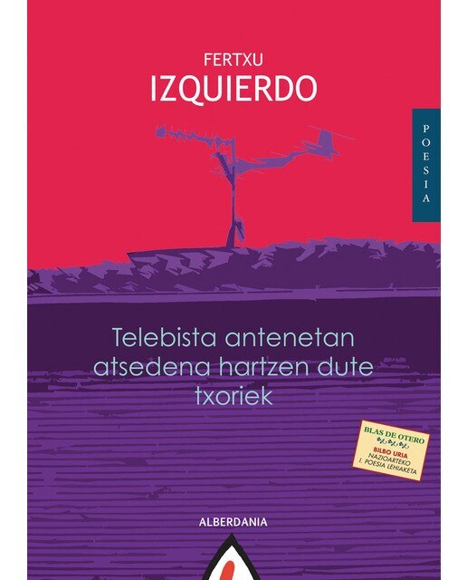 Telebista antenetan atsedena hartzen dute txoriek (Capa mole com abas) 1