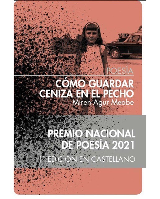 Cómo guardar ceniza en el pecho 1