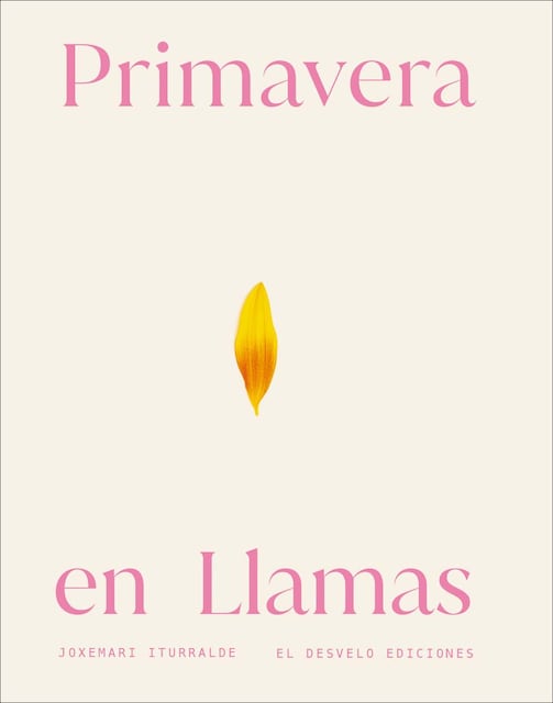 Imagem 0 de Primavera en llamas: Casi cien haikus