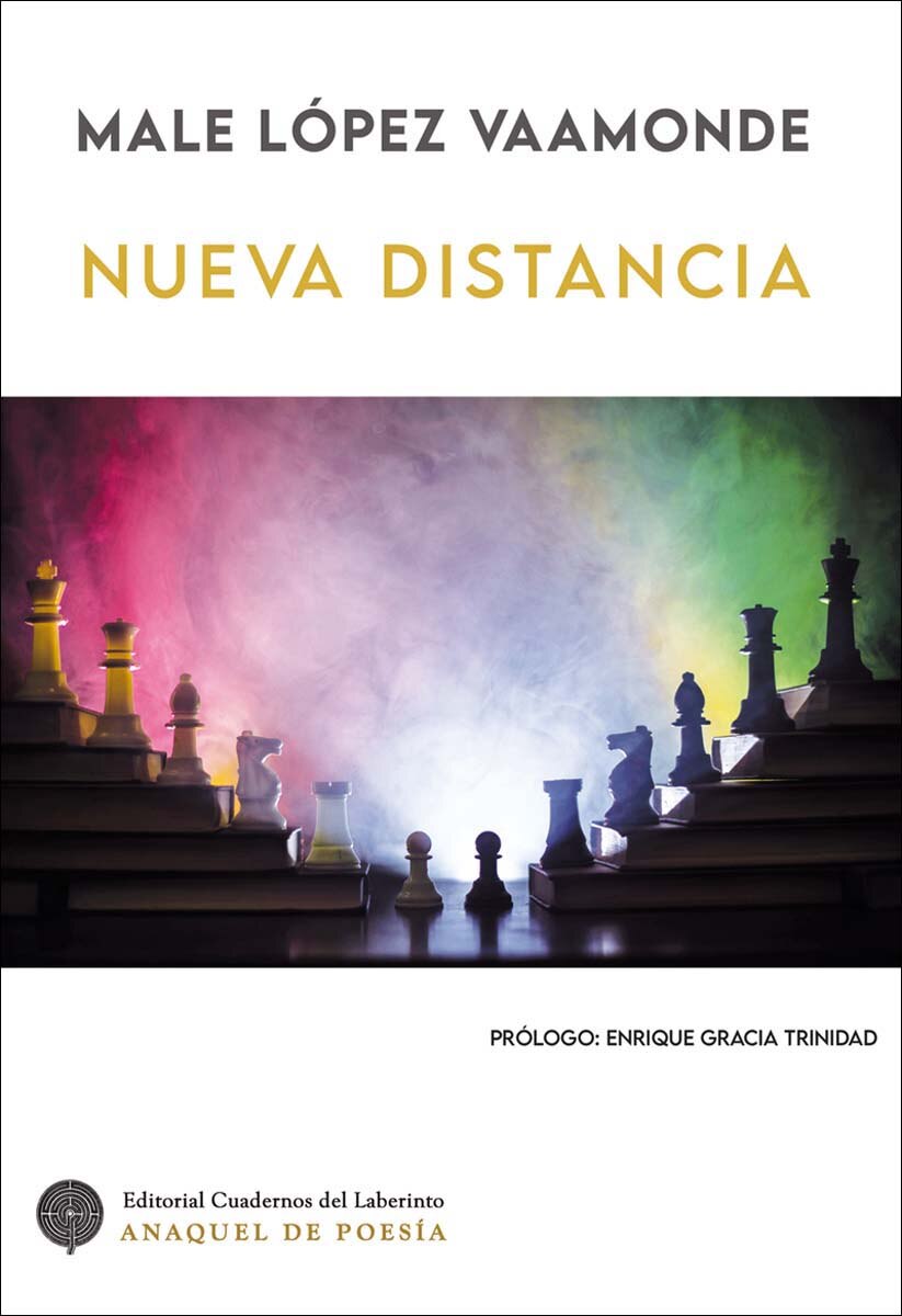 Nueva distancia (Capa mole com abas) 1