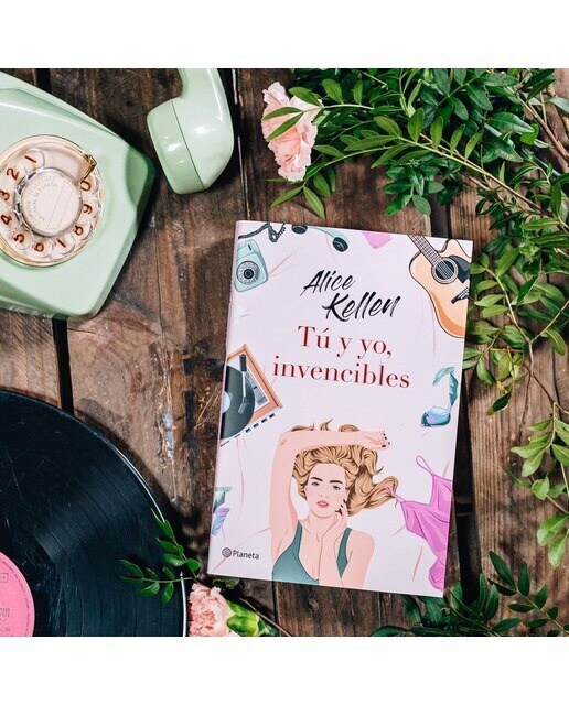 Tú y yo, invencibles: La autora más vendida del año en edición de bolsillo  (Bolsillo) (Tapa blanda) 3