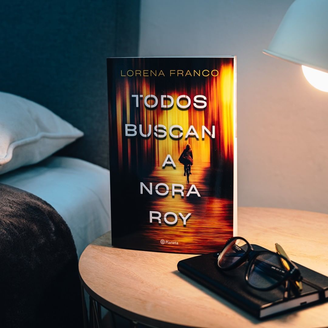 Todos buscan a Nora Roy: Edición limitada a precio especial (Bolso) (Capa mole) 3